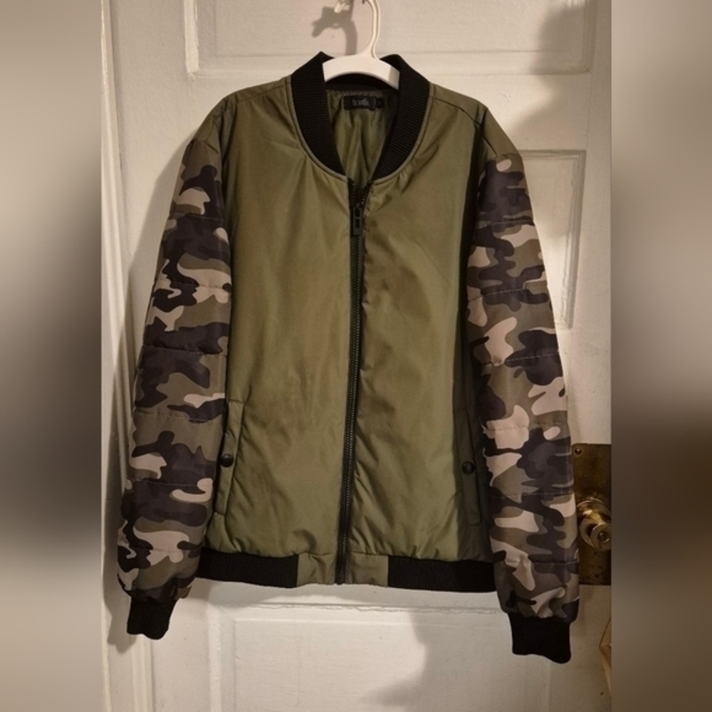 Pre-owned Truth Bomber Jacket Barely Used